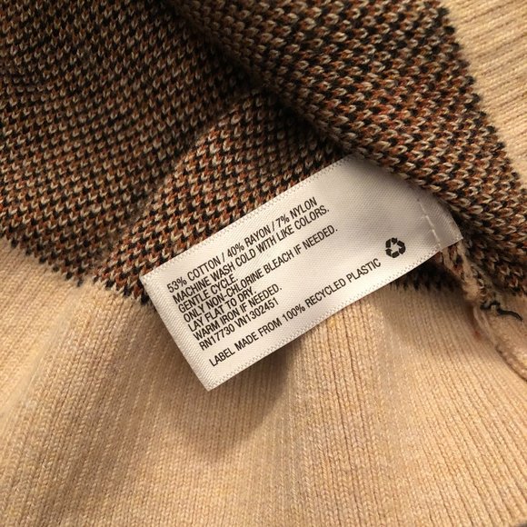 A New Day Leopard Print Fitted Crew Neck Sweater in Small - Picture 5 of 5